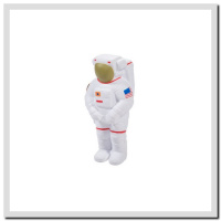 MCN-018 Astronaut